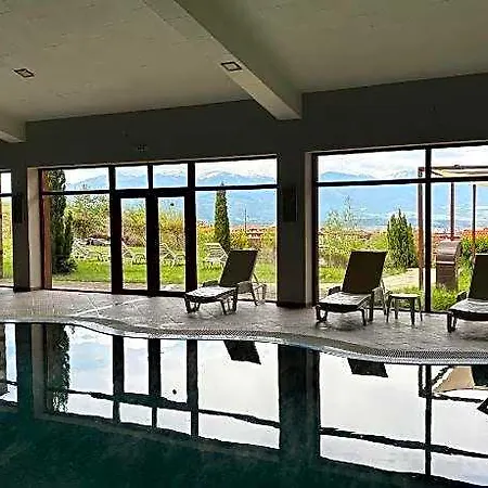 Panorama Hotel 4*